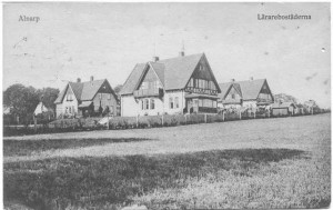 lararbost1921